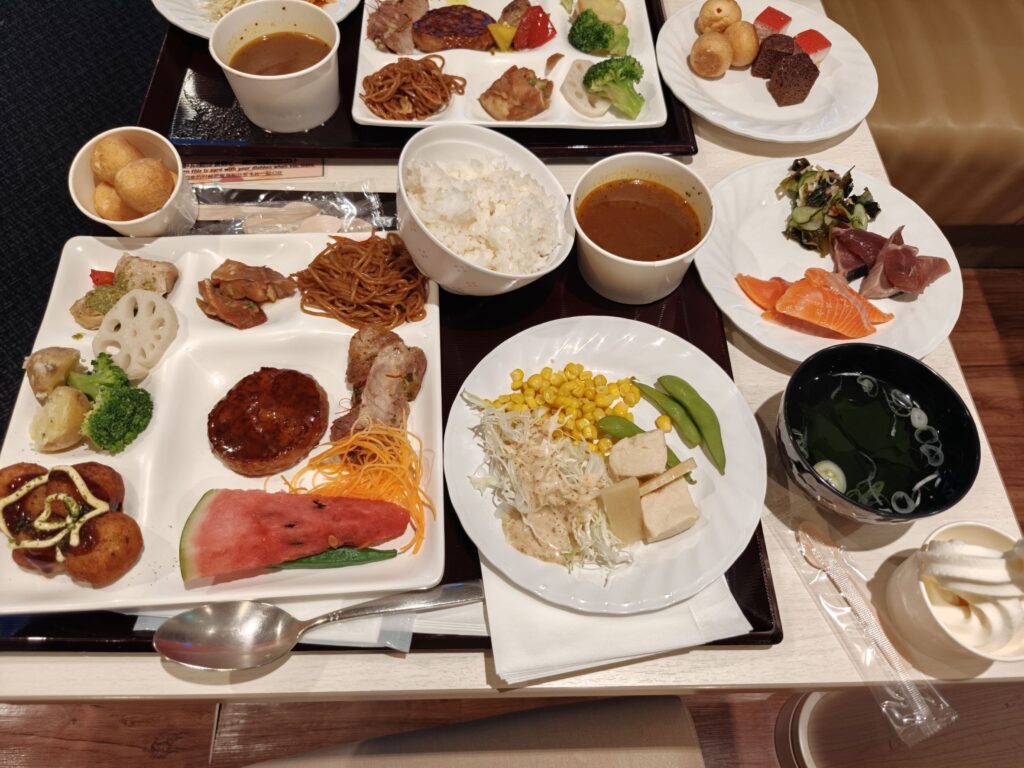フェリーさんふらわあの船内レストランで楽しんだ夕食バイキング